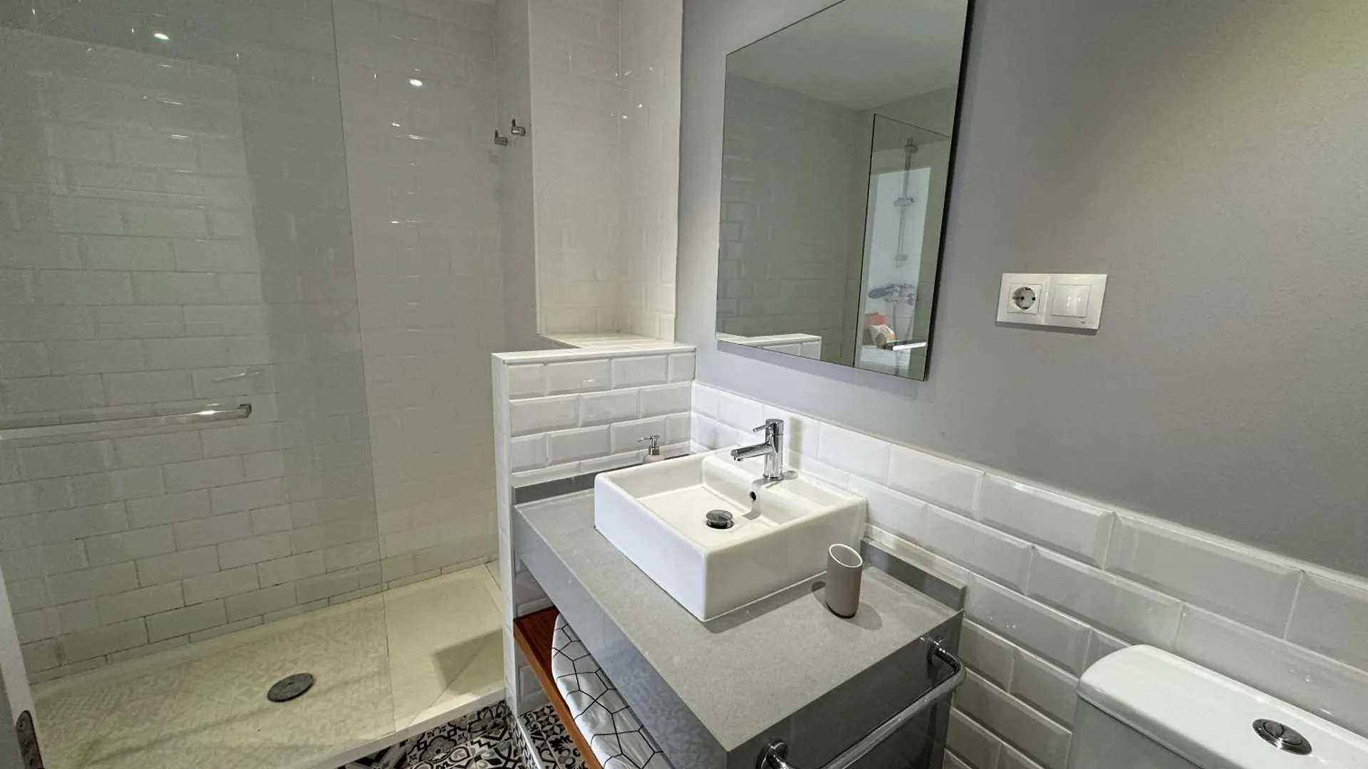 Appartement Casa Con Terraza Cerca De La Playa 6 Personas à Málaga